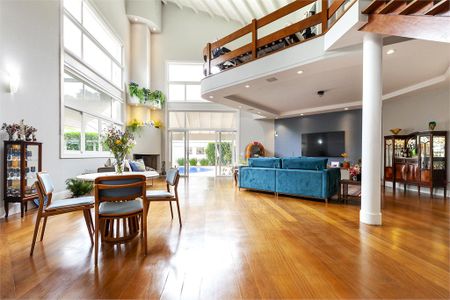 Casa à venda com 3 quartos, 450m² em Santo Amaro, São Paulo