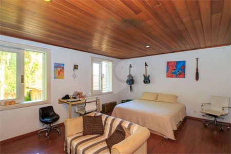 Casa à venda com 5 quartos, 520m² em Jardim Petropolis, São Paulo