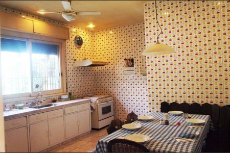 Casa à venda com 4 quartos, 450m² em Jardim Cordeiro, São Paulo