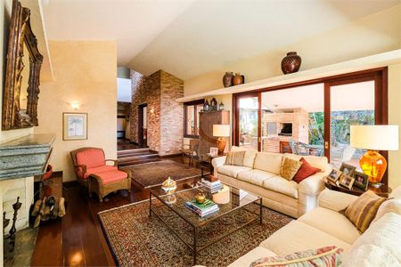 Casa à venda com 4 quartos, 443m² em Jardim Cordeiro, São Paulo