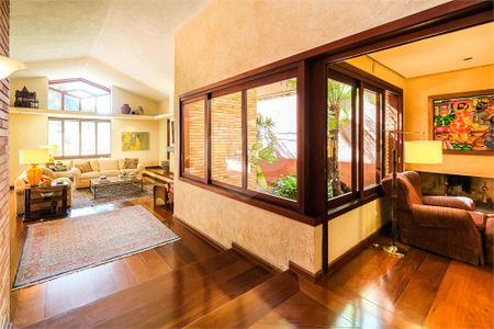 Casa à venda com 4 quartos, 443m² em Jardim Cordeiro, São Paulo