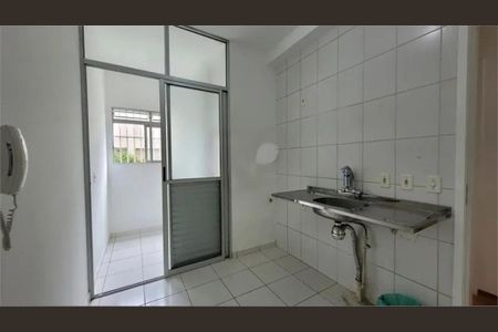 Apartamento à venda com 2 quartos, 48m² em Jardim Sarah, São Paulo