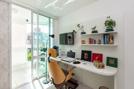 Apartamento à venda com 3 quartos, 116m² em Piratininga, Niterói