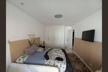 Casa à venda com 3 quartos, 300m² em Campo Belo, São Paulo