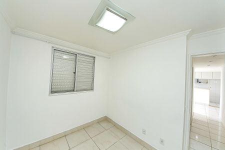 Quarto 2 de apartamento para alugar com 2 quartos, 47m² em Jardim Ângela (zona Leste), São Paulo