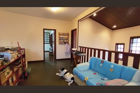 Casa de condomínio à venda com 398m², 5 quartos e 2 vagasCorredor