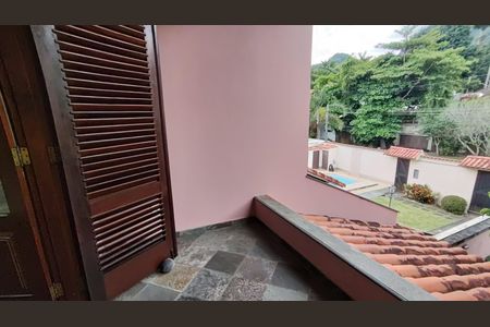 Casa de condomínio à venda com 398m², 5 quartos e 2 vagasVaranda da Suíte