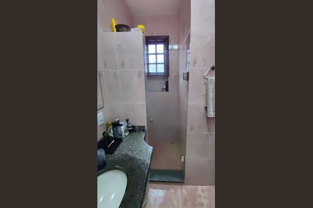 Casa de condomínio à venda com 398m², 5 quartos e 2 vagasBanheiro da Suíte