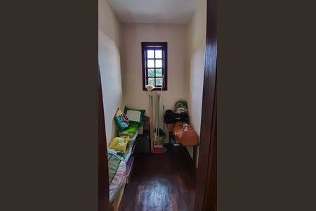 Casa de condomínio à venda com 398m², 5 quartos e 2 vagasCloset do Quarto 4