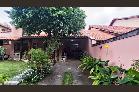 Casa de condomínio à venda com 398m², 5 quartos e 2 vagasGaragem