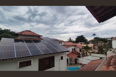 Casa de condomínio à venda com 398m², 5 quartos e 2 vagasVista do Quarto 4