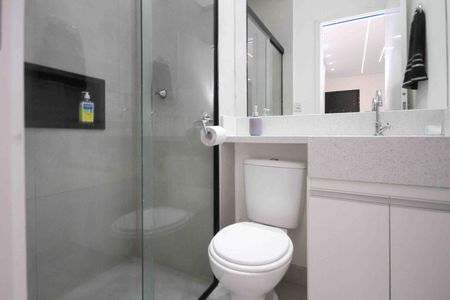 Apartamento para alugar com 50m², 2 quartos e 1 vaga Apartamento para alugar com 50m², 2 quartos e 1 vagaBanheiro Social