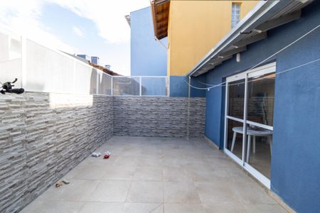 Casa à venda com 162m², 3 quartos e 2 vagas Casa à venda com 162m², 3 quartos e 2 vagasQuintal