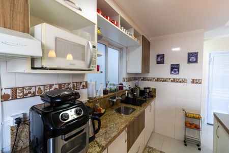 Casa à venda com 162m², 3 quartos e 2 vagas Casa à venda com 162m², 3 quartos e 2 vagasCozinha