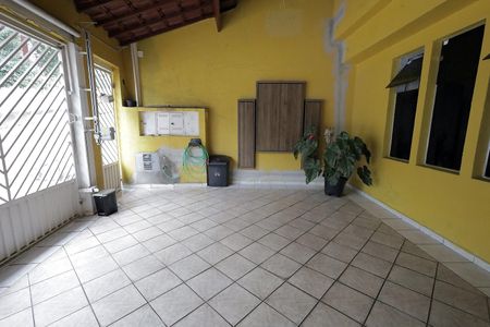 Casa para alugar com 30m², 1 quarto e sem vaga Casa para alugar com 30m², 1 quarto e sem vagaGaragem