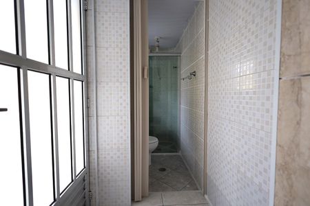 Casa para alugar com 30m², 1 quarto e sem vaga Casa para alugar com 30m², 1 quarto e sem vagaBanheiro