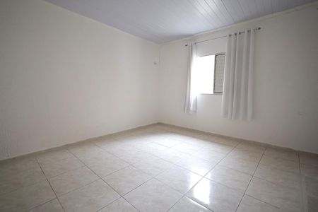 Casa para alugar com 30m², 1 quarto e sem vaga Casa para alugar com 30m², 1 quarto e sem vagaQuarto