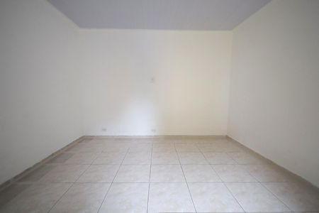 Quarto de casa para alugar com 1 quarto, 30m² em Vila Lucinda, Santo André