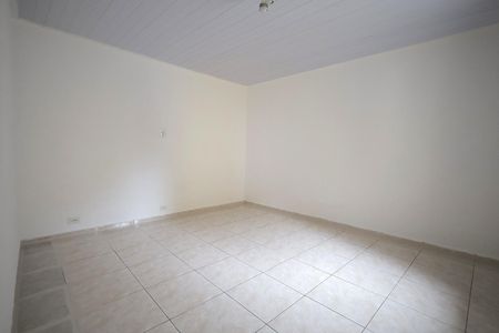 Casa para alugar com 30m², 1 quarto e sem vaga Casa para alugar com 30m², 1 quarto e sem vagaQuarto