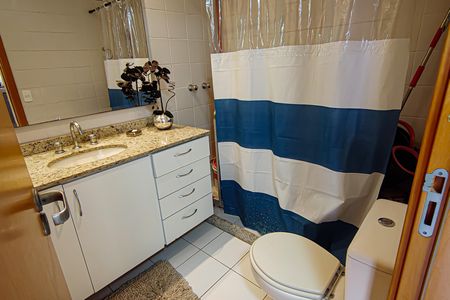 Apartamento à venda com 180m², 2 quartos e 2 vagasBanheiro da Cobertura