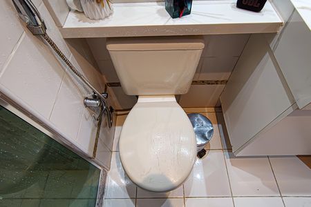 Apartamento à venda com 180m², 2 quartos e 2 vagasBanheiro Social