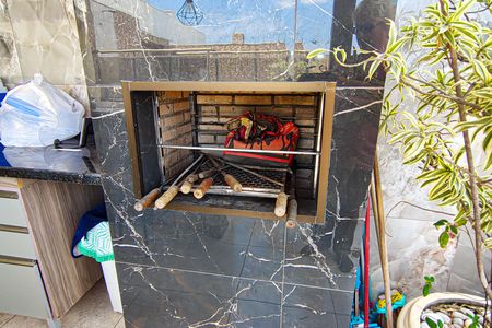 Apartamento à venda com 180m², 2 quartos e 2 vagasCobertura