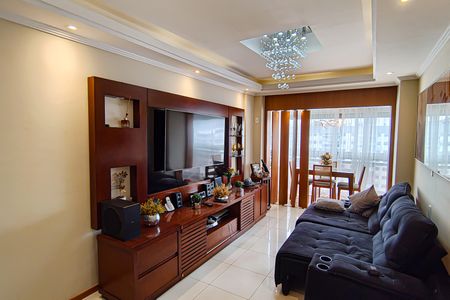 Apartamento à venda com 180m², 2 quartos e 2 vagasSala