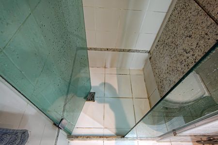 Apartamento à venda com 180m², 2 quartos e 2 vagasBanheiro Social