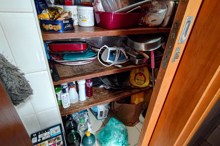 Apartamento à venda com 180m², 2 quartos e 2 vagasDespensa