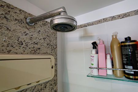 Apartamento à venda com 180m², 2 quartos e 2 vagasBanheiro da Suíte