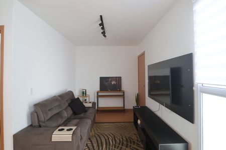 Sala de apartamento à venda com 2 quartos, 40m² em Igara, Canoas