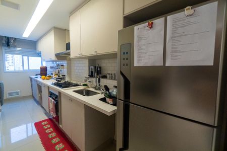 Apartamento à venda com 73m², 2 quartos e 2 vagasCozinha e Área de Serviço