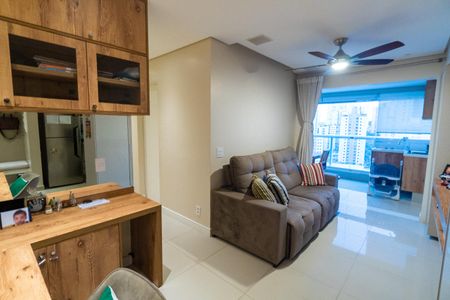 Sala de apartamento à venda com 2 quartos, 73m² em Vila Santa Catarina, São Paulo