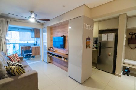 Sala de apartamento à venda com 2 quartos, 73m² em Vila Santa Catarina, São Paulo