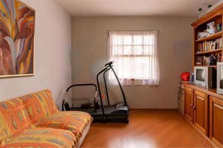 Casa à venda com 4 quartos, 228m² em Jardim Santo Amaro, São Paulo