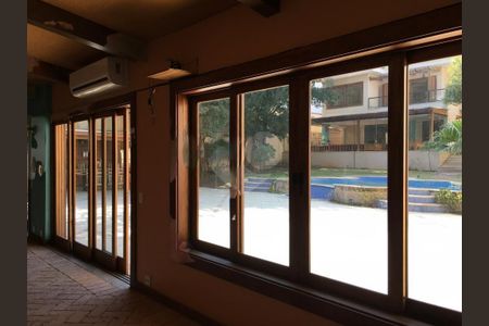 Casa à venda com 700m², 4 quartos e 6 vagas