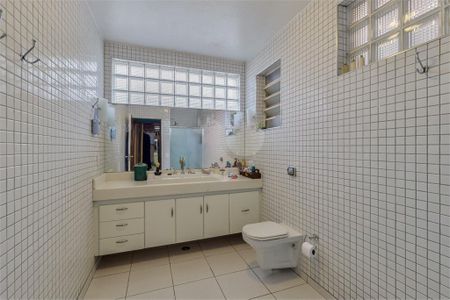 Casa à venda com 850m², 5 quartos e 8 vagas