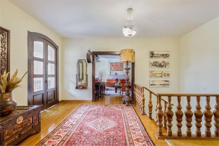 Casa à venda com 850m², 5 quartos e 8 vagas