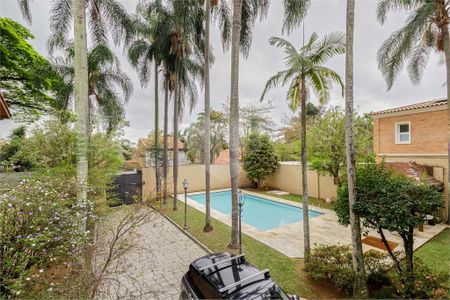 Casa à venda com 850m², 5 quartos e 8 vagas