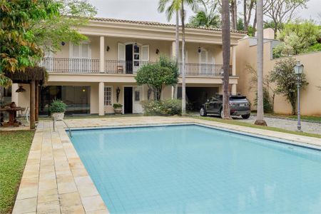 Casa à venda com 850m², 5 quartos e 8 vagas