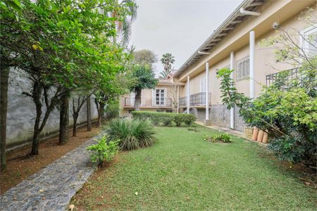 Casa à venda com 850m², 5 quartos e 8 vagas