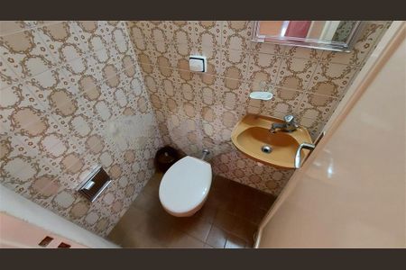 Casa à venda com 4 quartos, 325m² em Vila Clementino, São Paulo