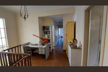 Casa à venda com 4 quartos, 325m² em Vila Clementino, São Paulo