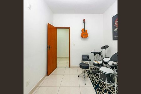 Apartamento à venda com 2 quartos, 66m² em Buritis, Belo Horizonte