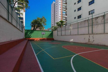 Apartamento à venda com 140m², 3 quartos e sem vaga