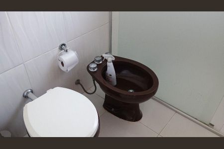 Casa à venda com 4 quartos, 233m² em Jardim Prudência, São Paulo