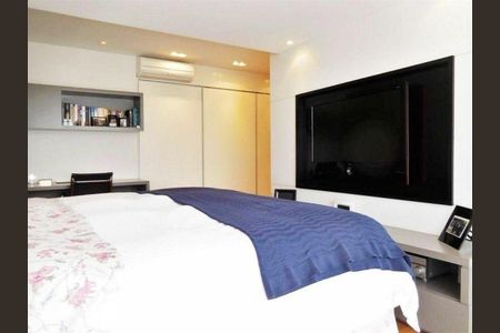 Apartamento à venda com 203m², 3 quartos e sem vaga