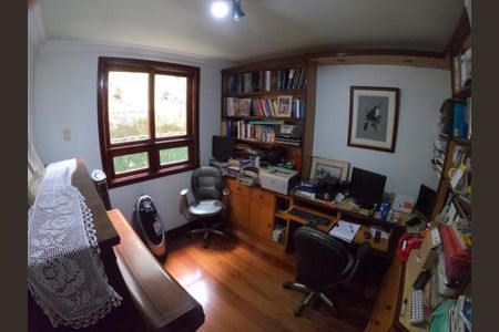 Casa à venda com 4 quartos, 437m² em Itaipu, Niterói