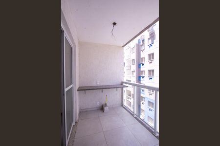 Varanda da Sala de apartamento para alugar com 3 quartos, 78m² em Mutondo, São Gonçalo