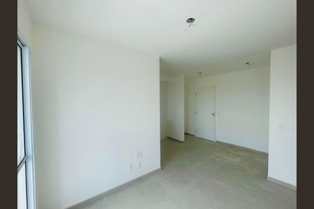 Sala de apartamento à venda com 2 quartos, 47m² em Vila das Bandeiras, Guarulhos